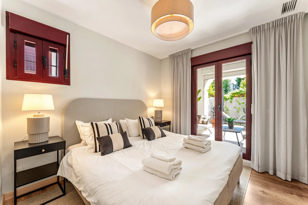 9-467d0cee5b725f3ef65f102a0c2e69c0