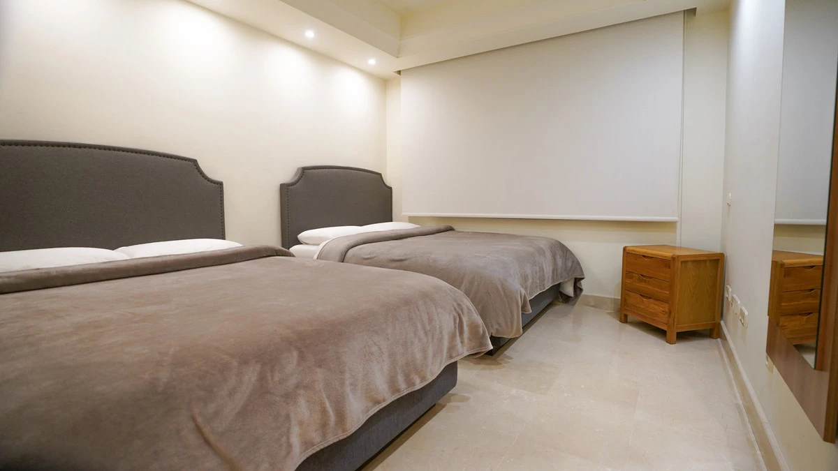 9-467d0cee5b725f3ef65f102a0c2e69c0