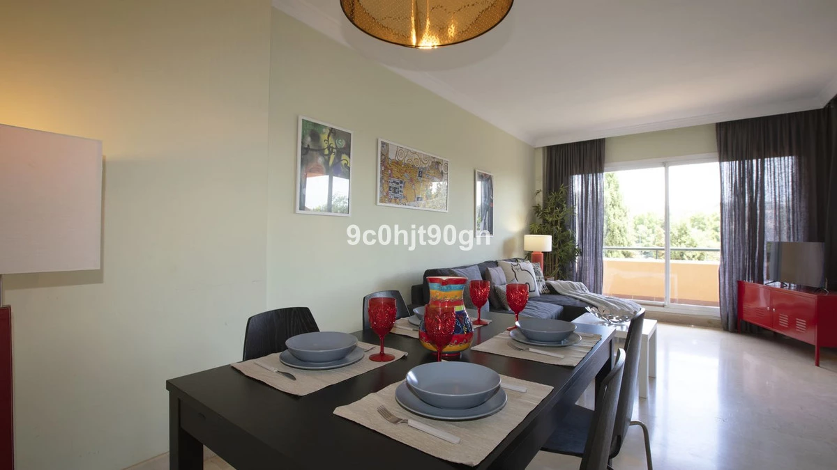 2-5bd7b9d04b45e33852eaf0ec6670150d