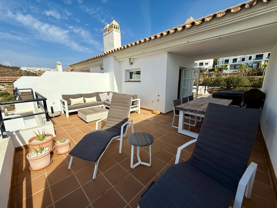 7-aa4cc561180b369757c0bb4af9886cd3