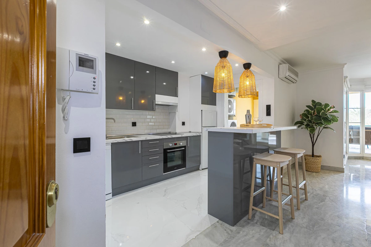 4-c23c0f86247804fa50226aecd8b0b2c8