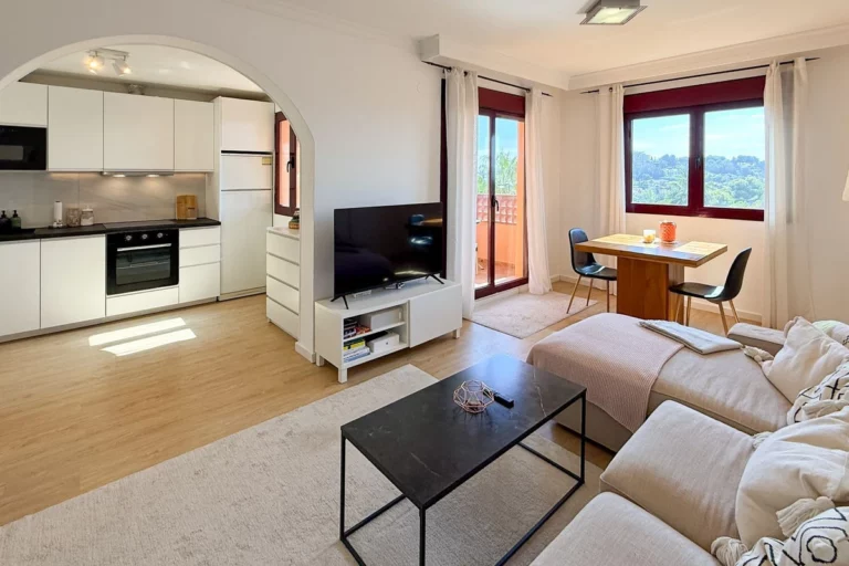 1-7980e48d732b6fc85c14b43b94d2aa54