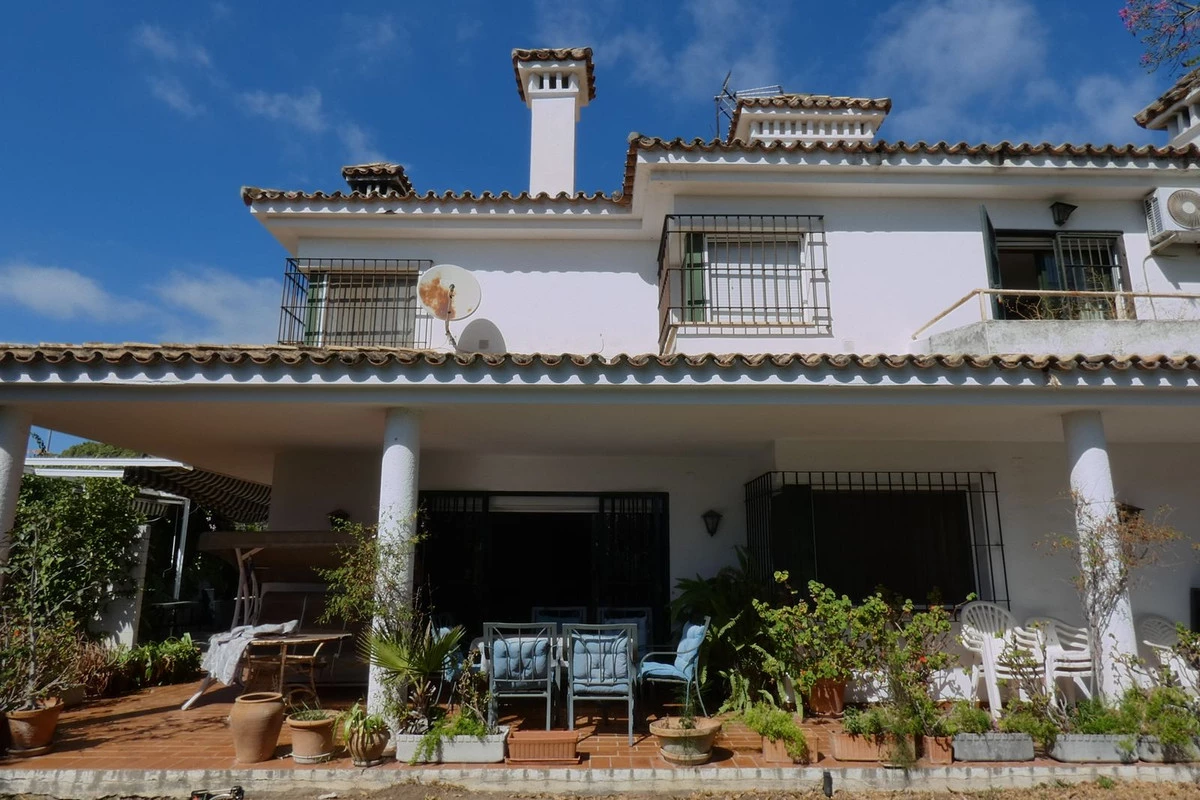 3-e898b2bb2a2fdfd06d2c39894dce8316