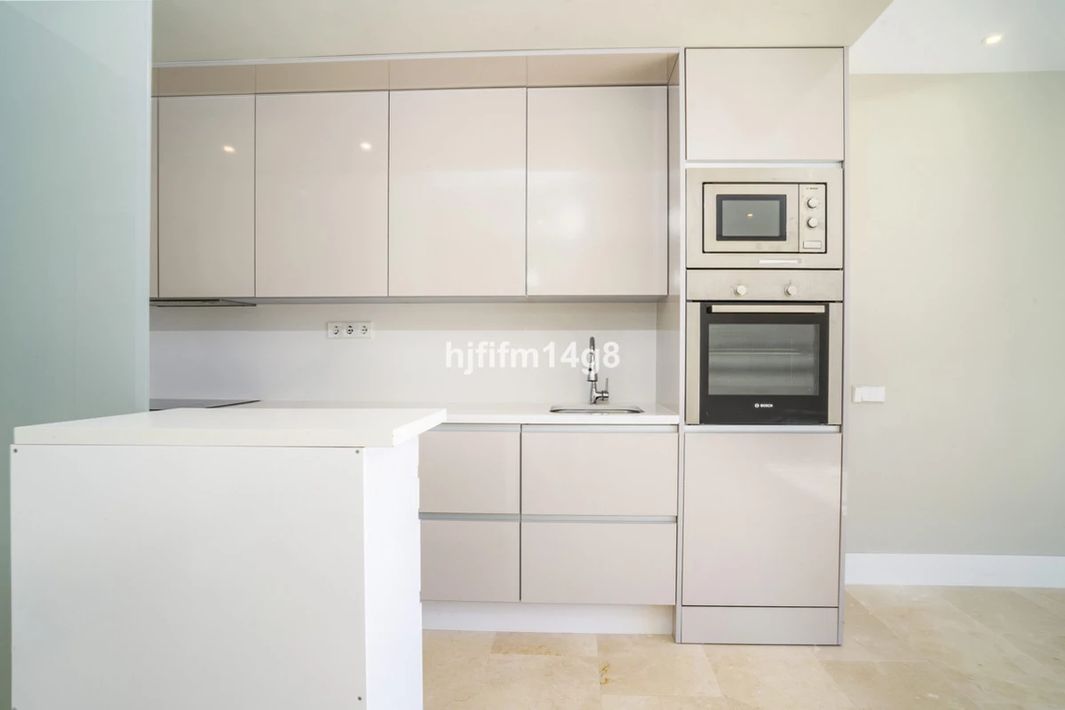 7-aa4cc561180b369757c0bb4af9886cd3