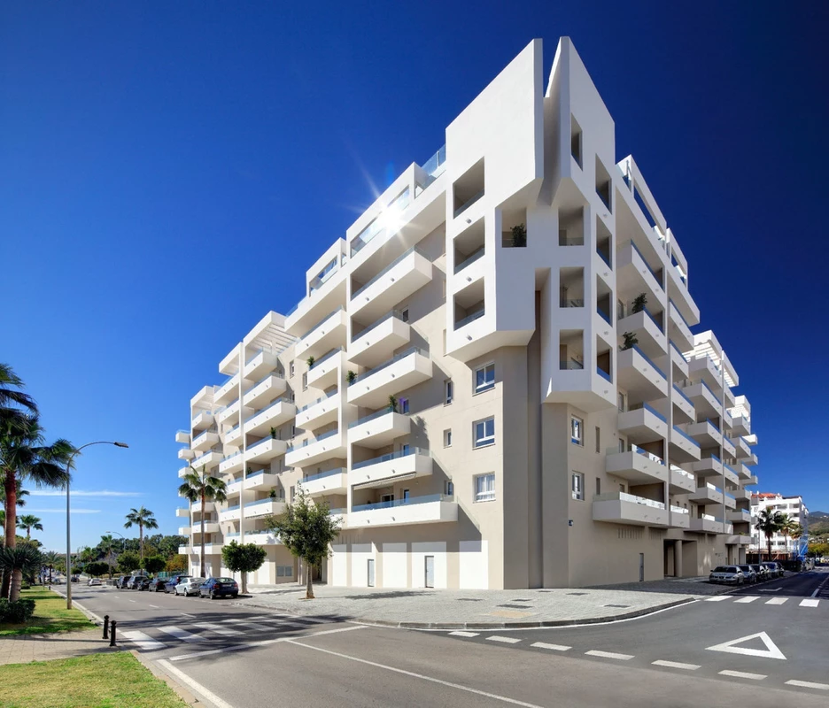 2-5bd7b9d04b45e33852eaf0ec6670150d