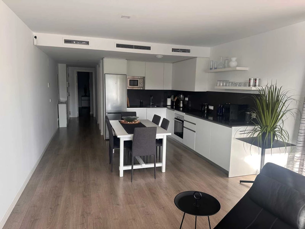 8-e64a9055bba3e77ac8aca3b893cdf826