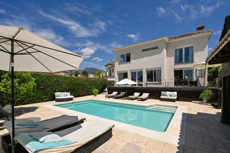 R5043997 | Detached Villa in Río Real – € 1,895,000 – 6 beds, 6 baths