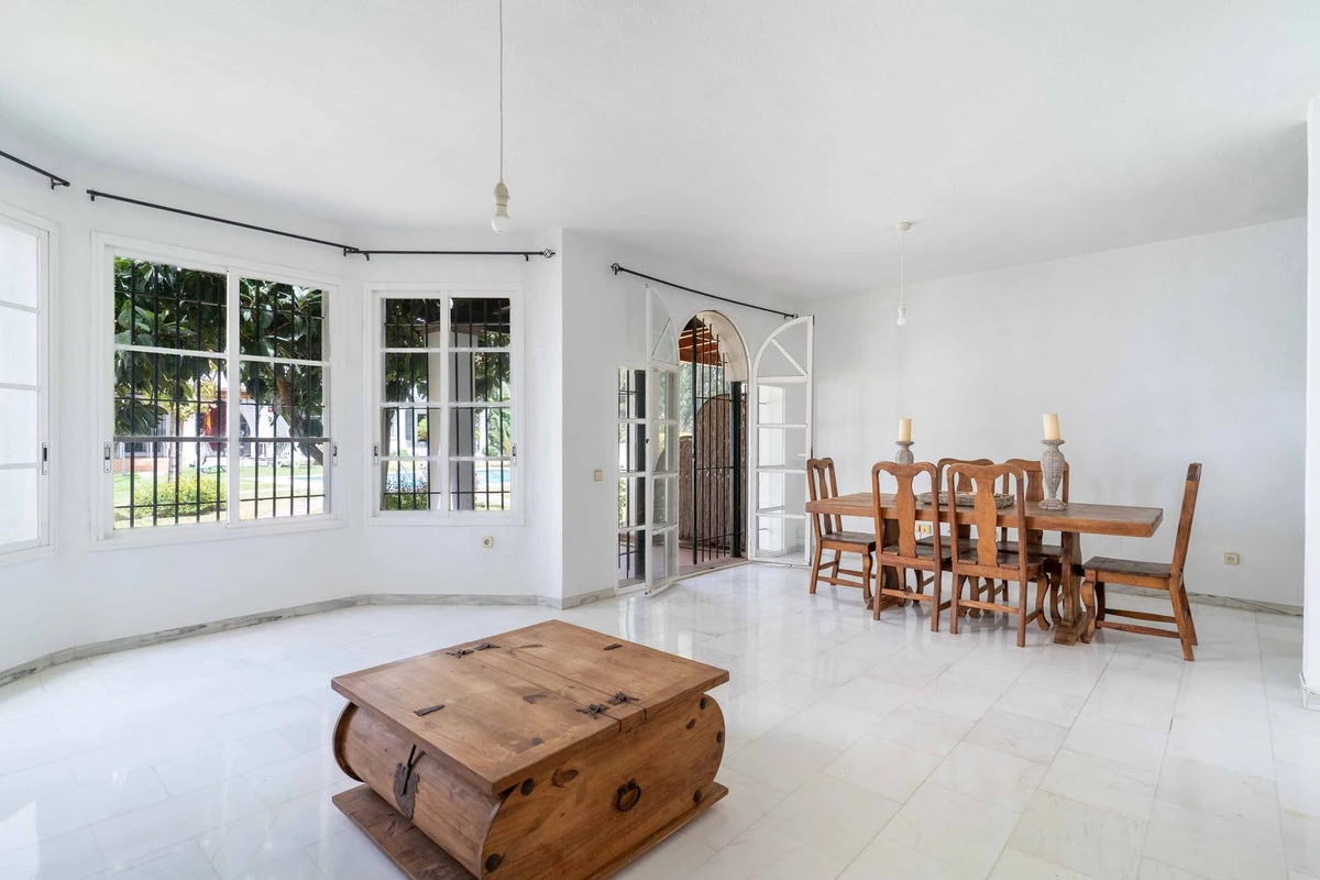 9-467d0cee5b725f3ef65f102a0c2e69c0