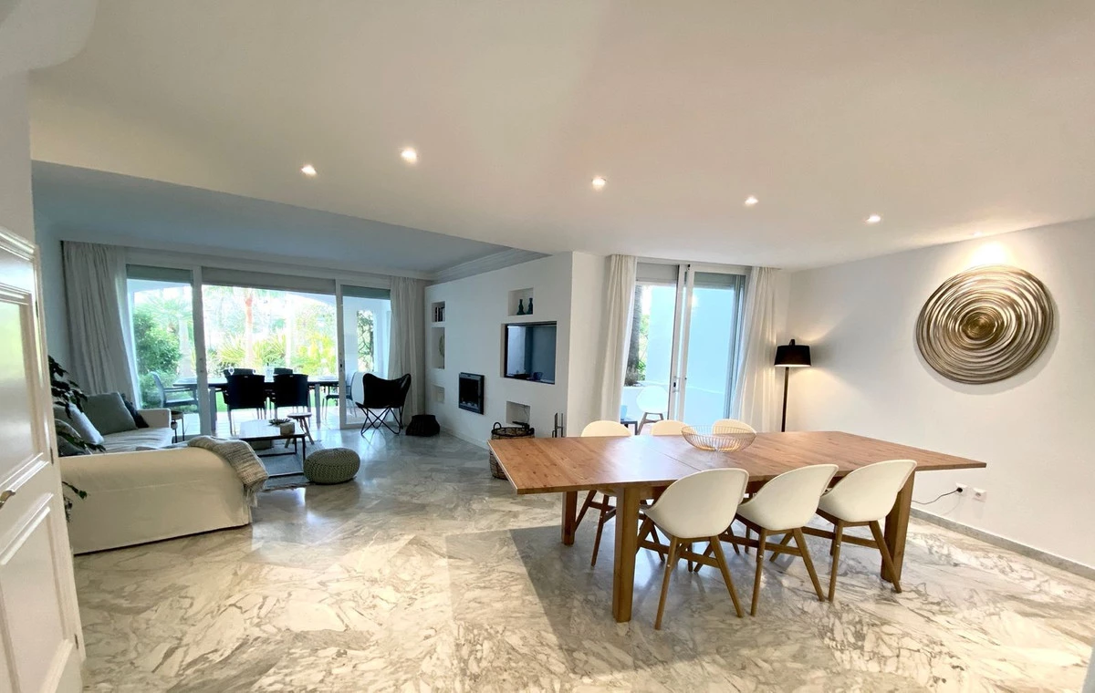 4-c23c0f86247804fa50226aecd8b0b2c8