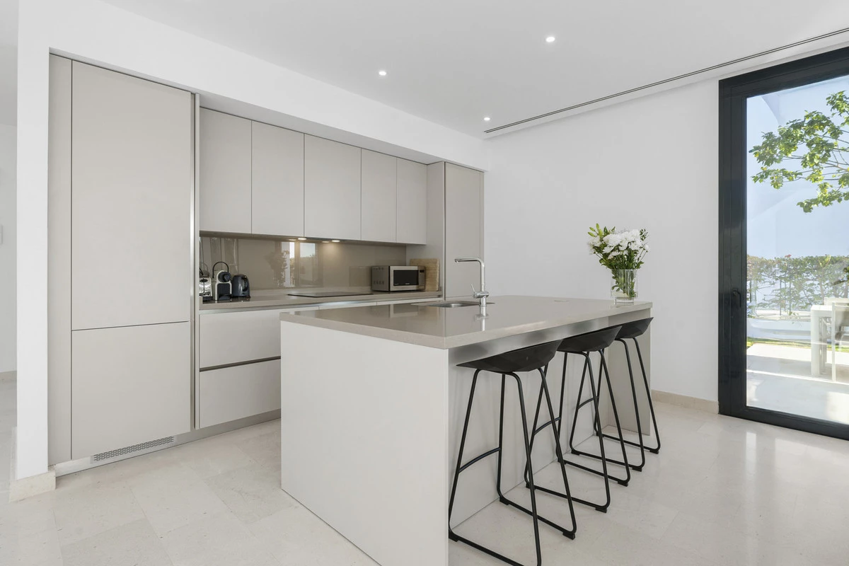 9-467d0cee5b725f3ef65f102a0c2e69c0