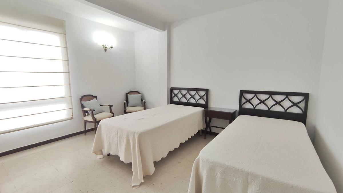 7-aa4cc561180b369757c0bb4af9886cd3