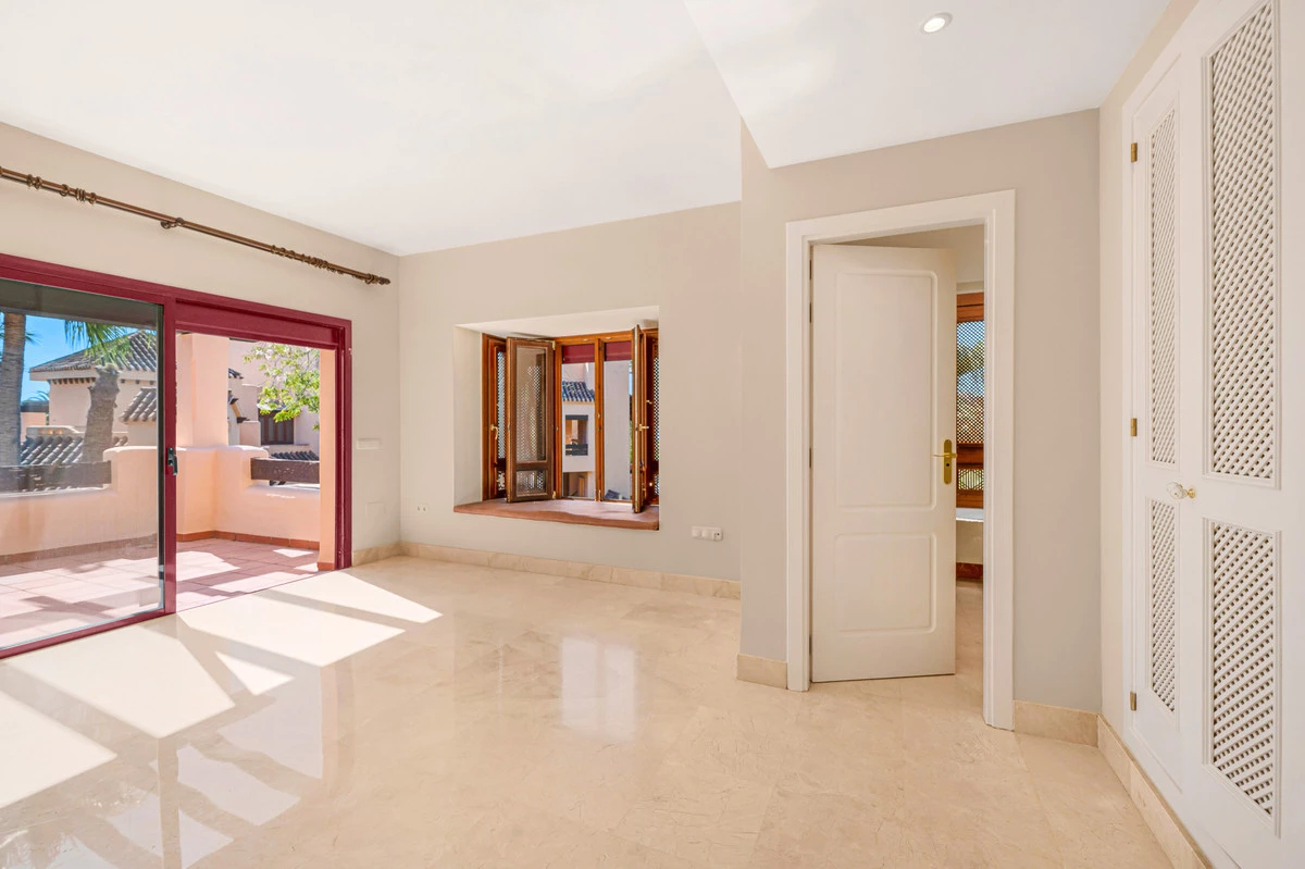 8-e64a9055bba3e77ac8aca3b893cdf826