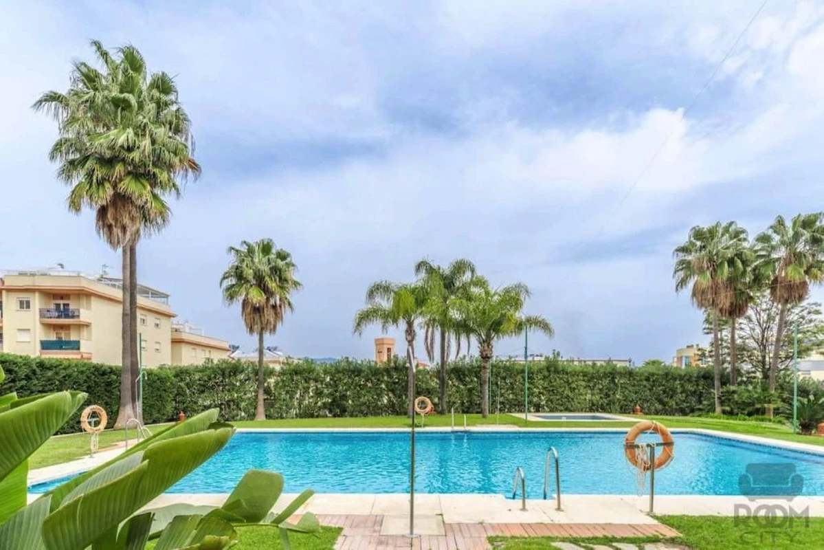 2-5bd7b9d04b45e33852eaf0ec6670150d