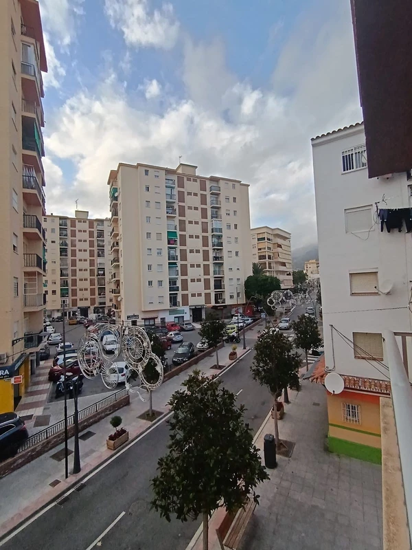 2-5bd7b9d04b45e33852eaf0ec6670150d