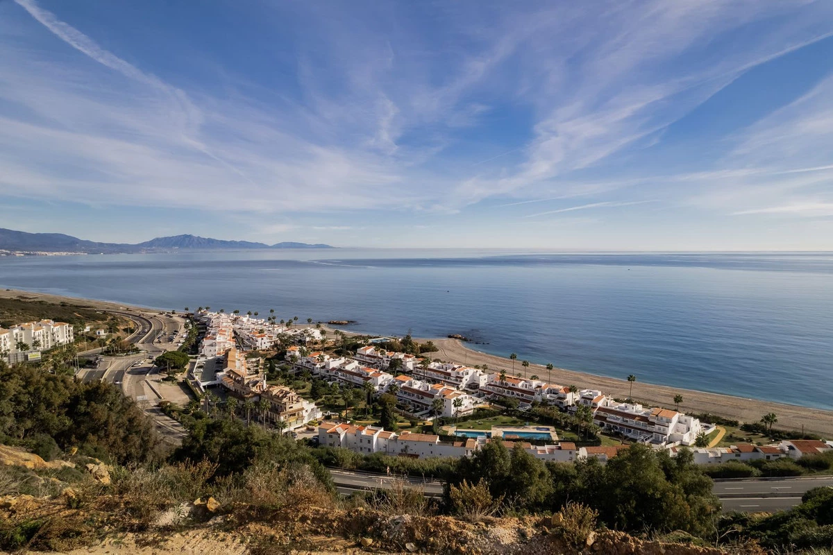 2-5bd7b9d04b45e33852eaf0ec6670150d