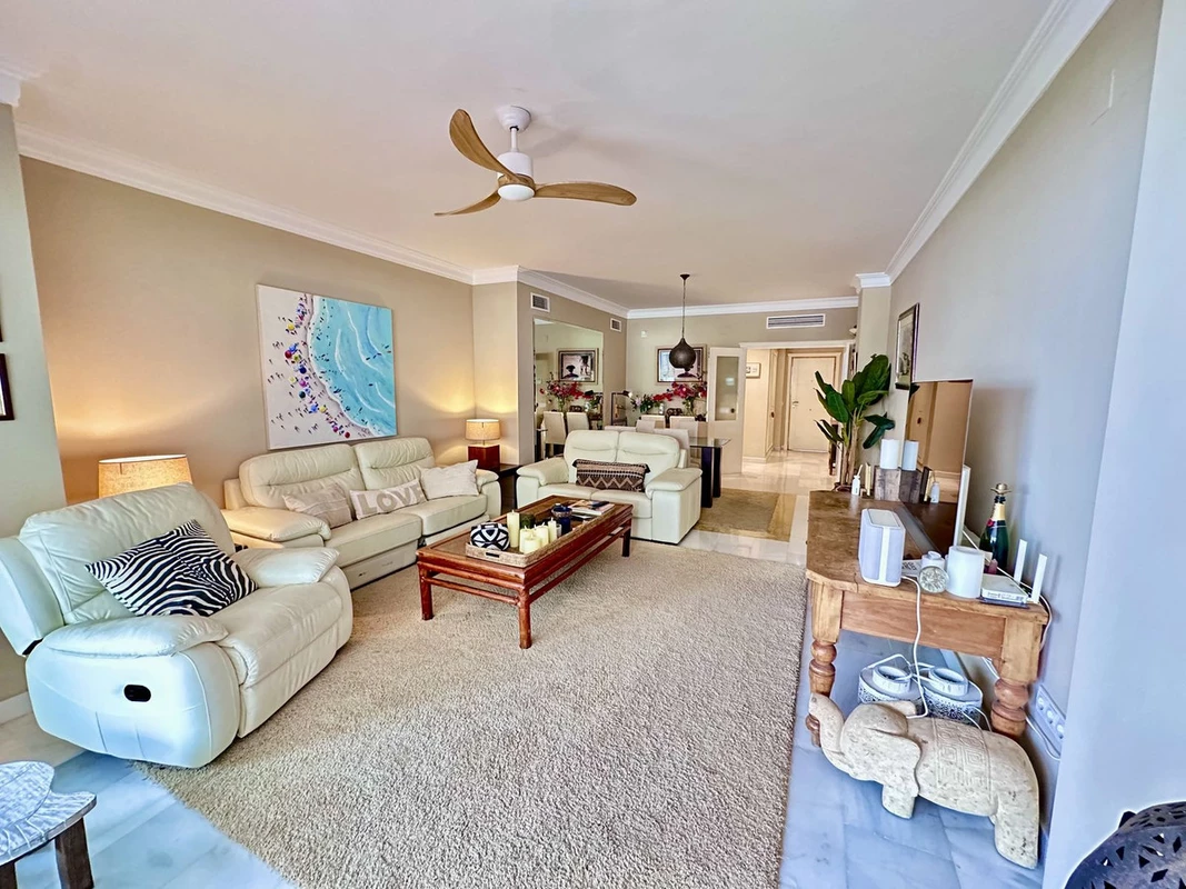 2-5bd7b9d04b45e33852eaf0ec6670150d