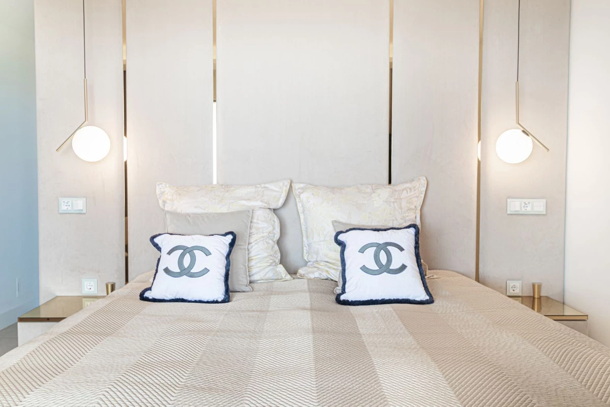 8-e64a9055bba3e77ac8aca3b893cdf826