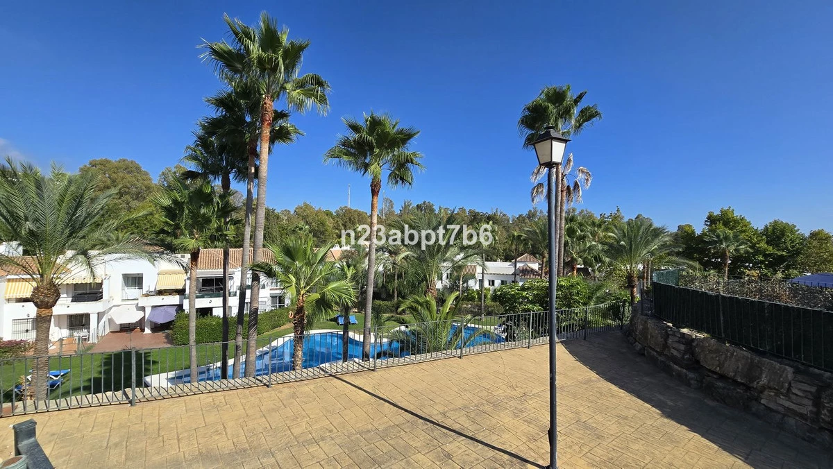 9-467d0cee5b725f3ef65f102a0c2e69c0