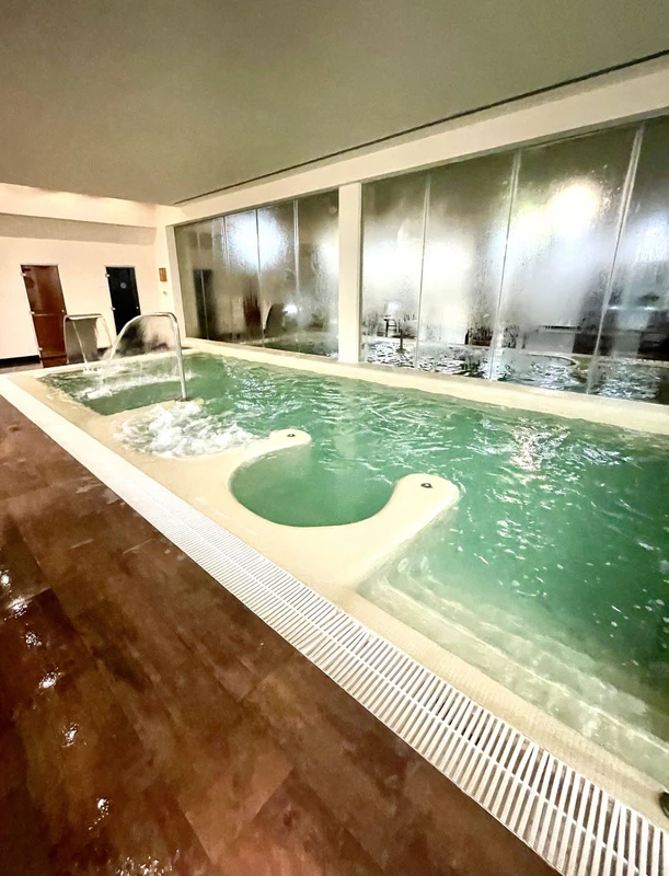 8-e64a9055bba3e77ac8aca3b893cdf826