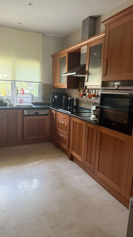 7-aa4cc561180b369757c0bb4af9886cd3