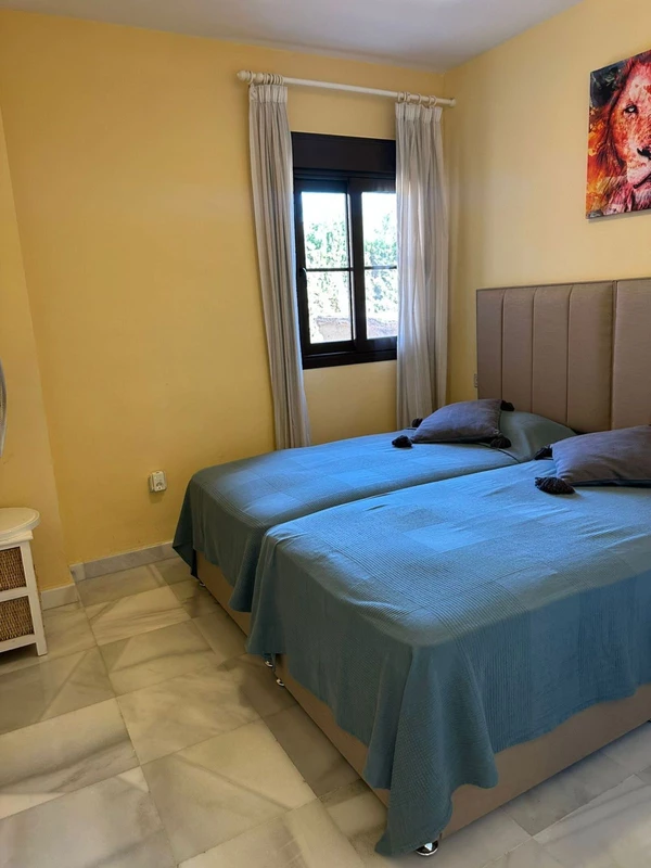 8-e64a9055bba3e77ac8aca3b893cdf826