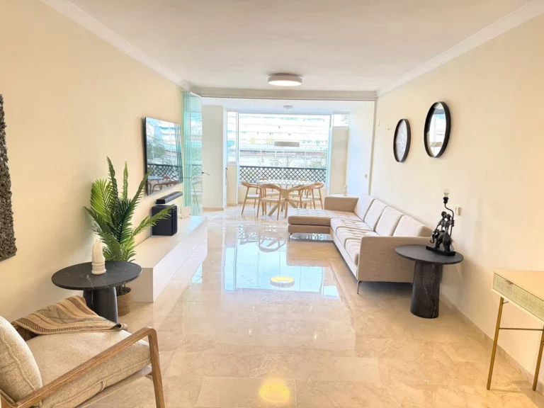 R4719136 | Middle Floor Apartment in Puerto Banús – € 649,000 – 2 beds, 2 baths