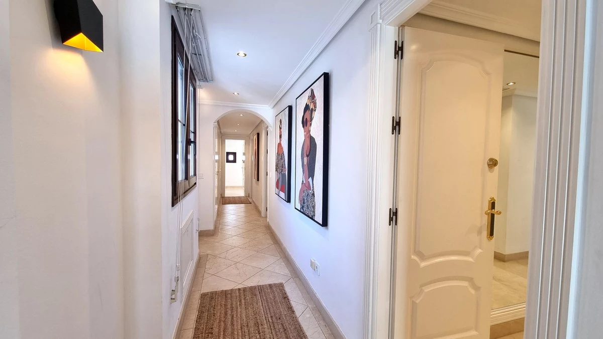 8-e64a9055bba3e77ac8aca3b893cdf826