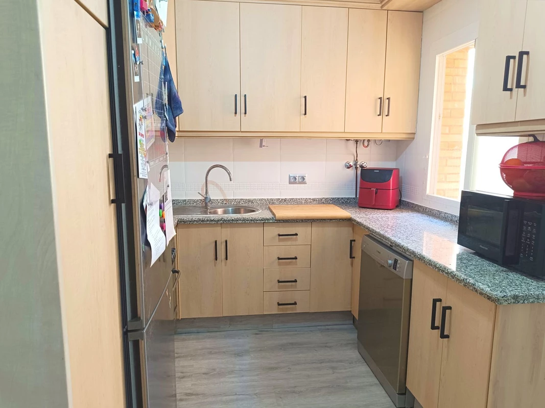 8-e64a9055bba3e77ac8aca3b893cdf826