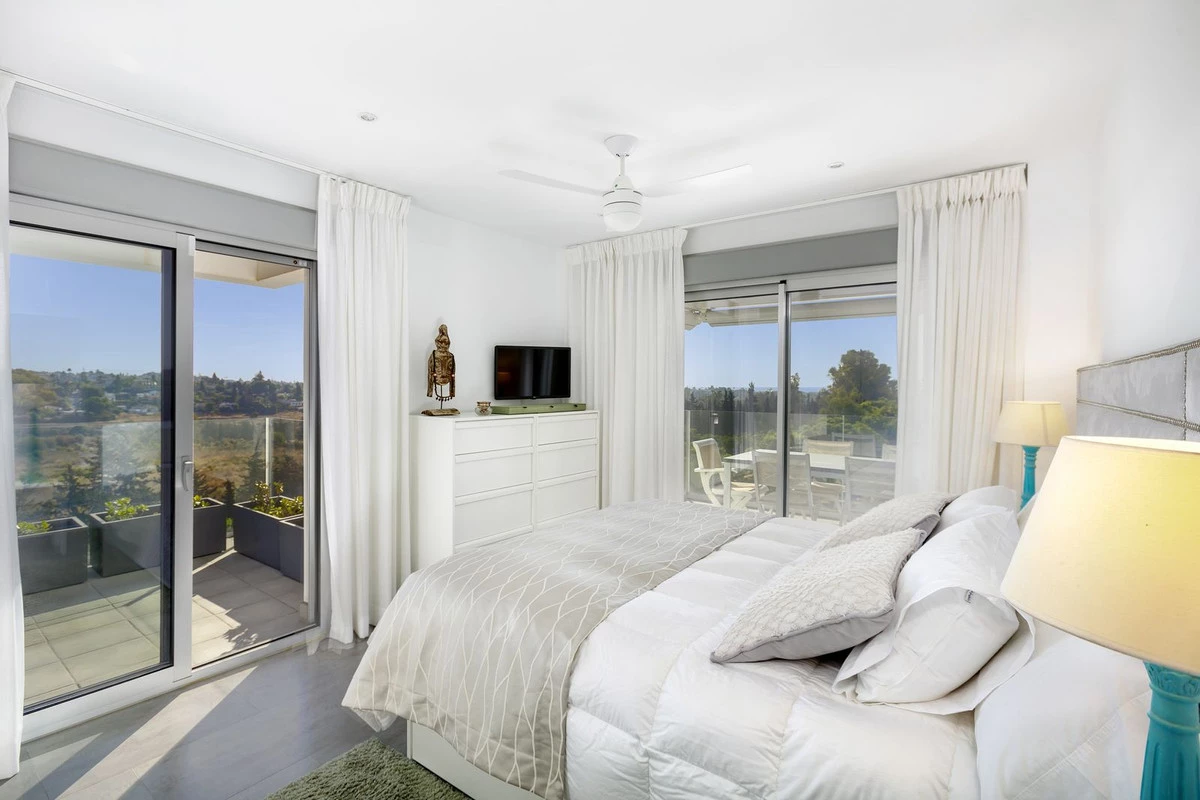 8-e64a9055bba3e77ac8aca3b893cdf826