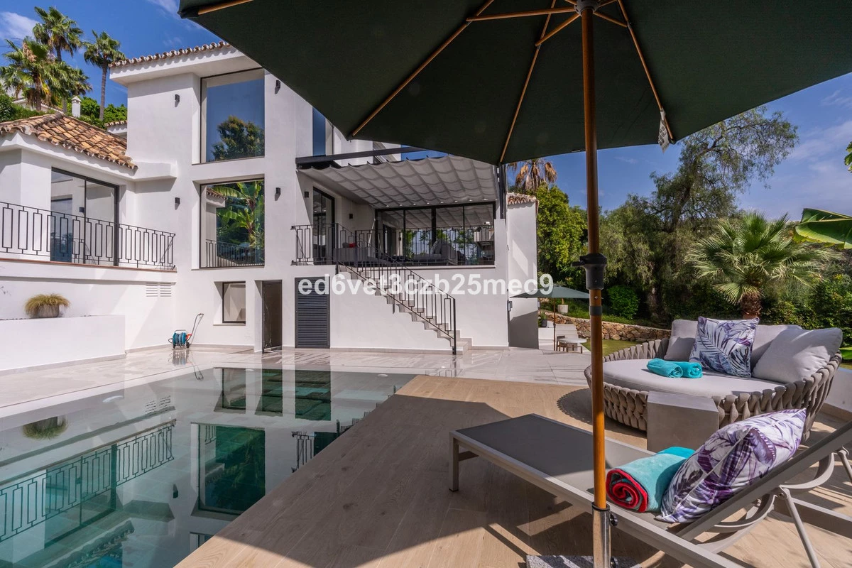 9-467d0cee5b725f3ef65f102a0c2e69c0