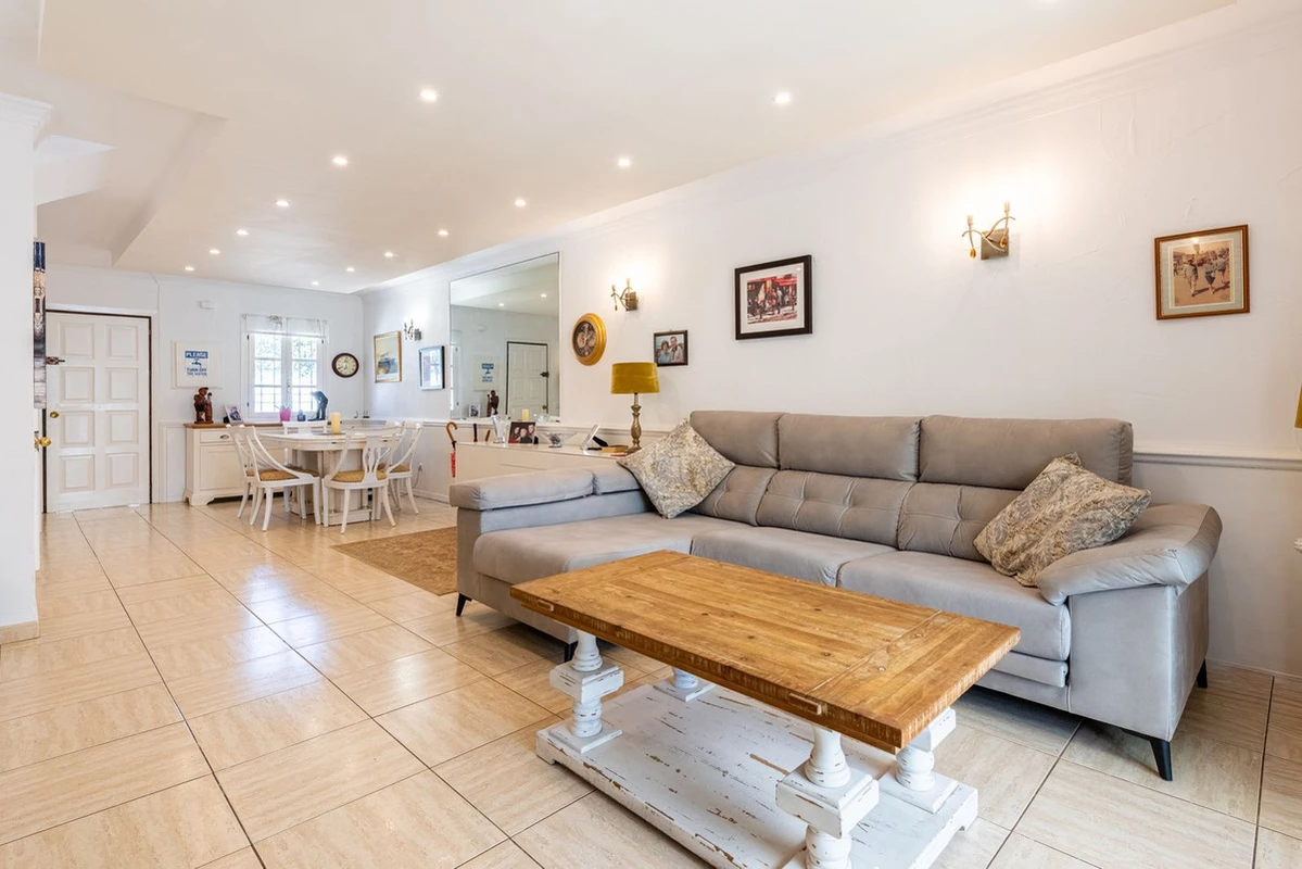 3-e898b2bb2a2fdfd06d2c39894dce8316