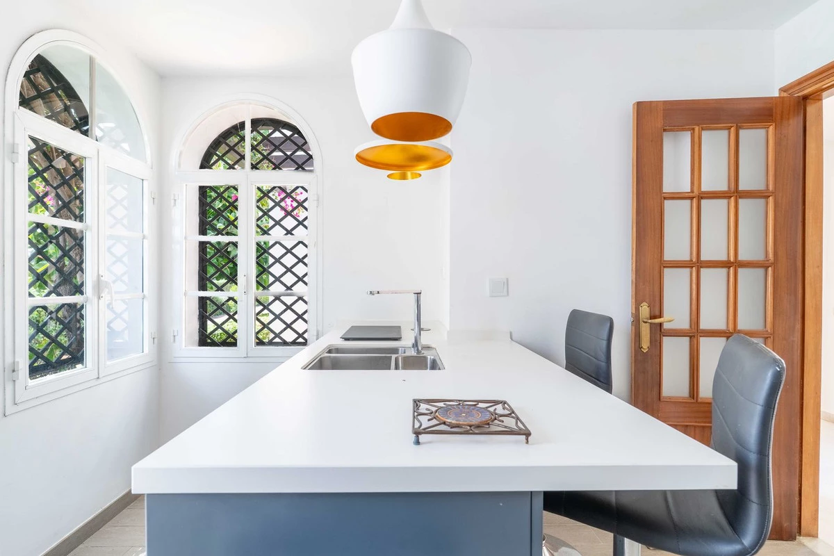 6-241328e1bcc9c0d8ce1222beb6c967a8