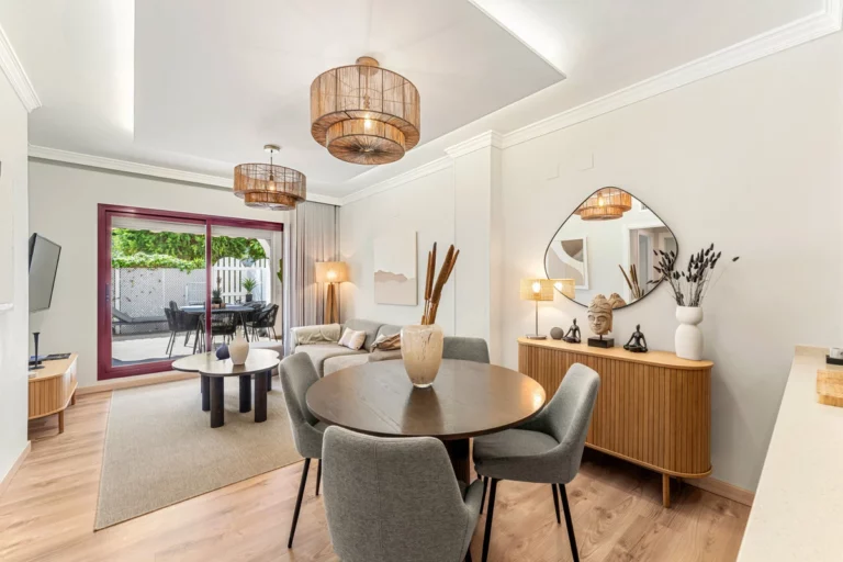 R5171122 | Middle Floor Apartment in San Pedro de Alcántara – € 729,000 – 4 beds, 3 baths