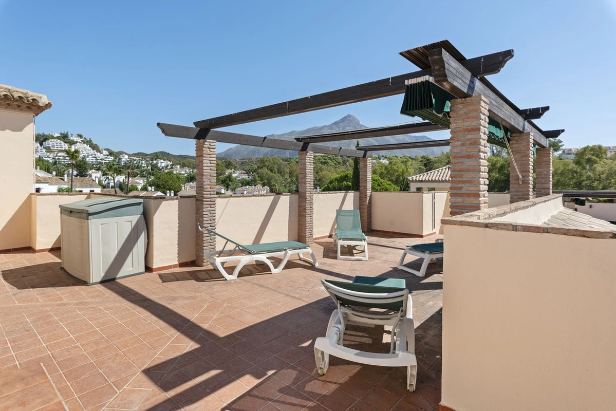 3-e898b2bb2a2fdfd06d2c39894dce8316