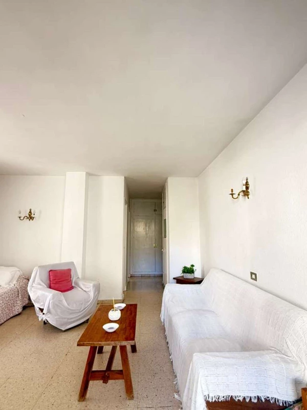 8-e64a9055bba3e77ac8aca3b893cdf826