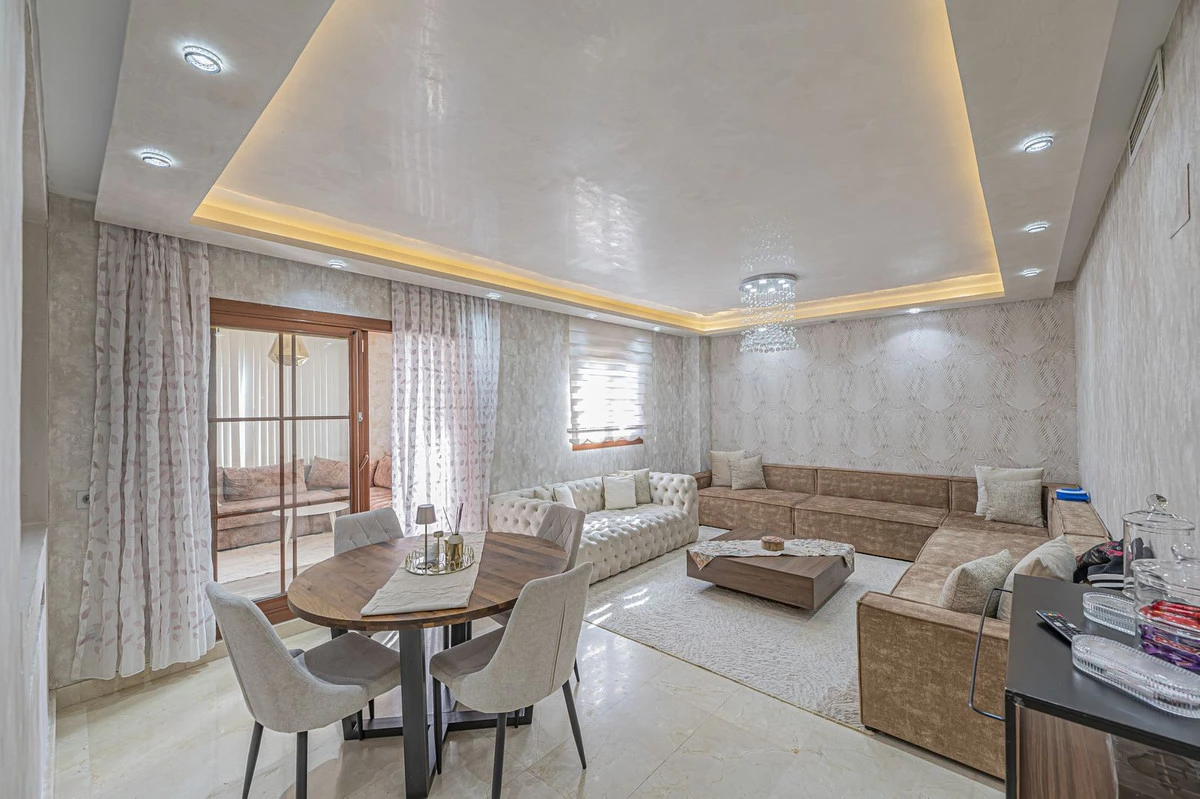 2-5bd7b9d04b45e33852eaf0ec6670150d