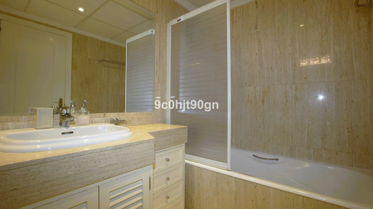 8-e64a9055bba3e77ac8aca3b893cdf826