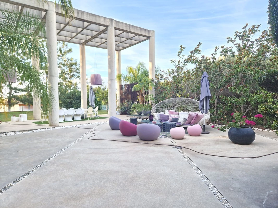 2-5bd7b9d04b45e33852eaf0ec6670150d