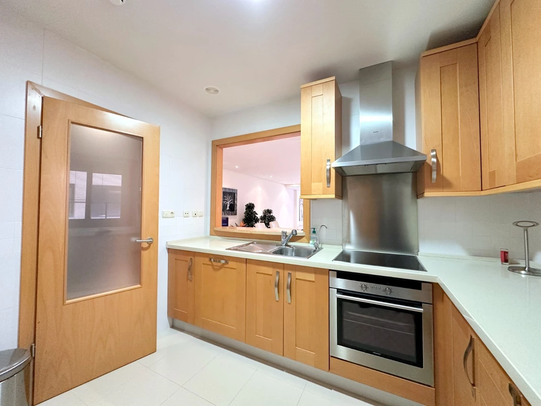 8-e64a9055bba3e77ac8aca3b893cdf826