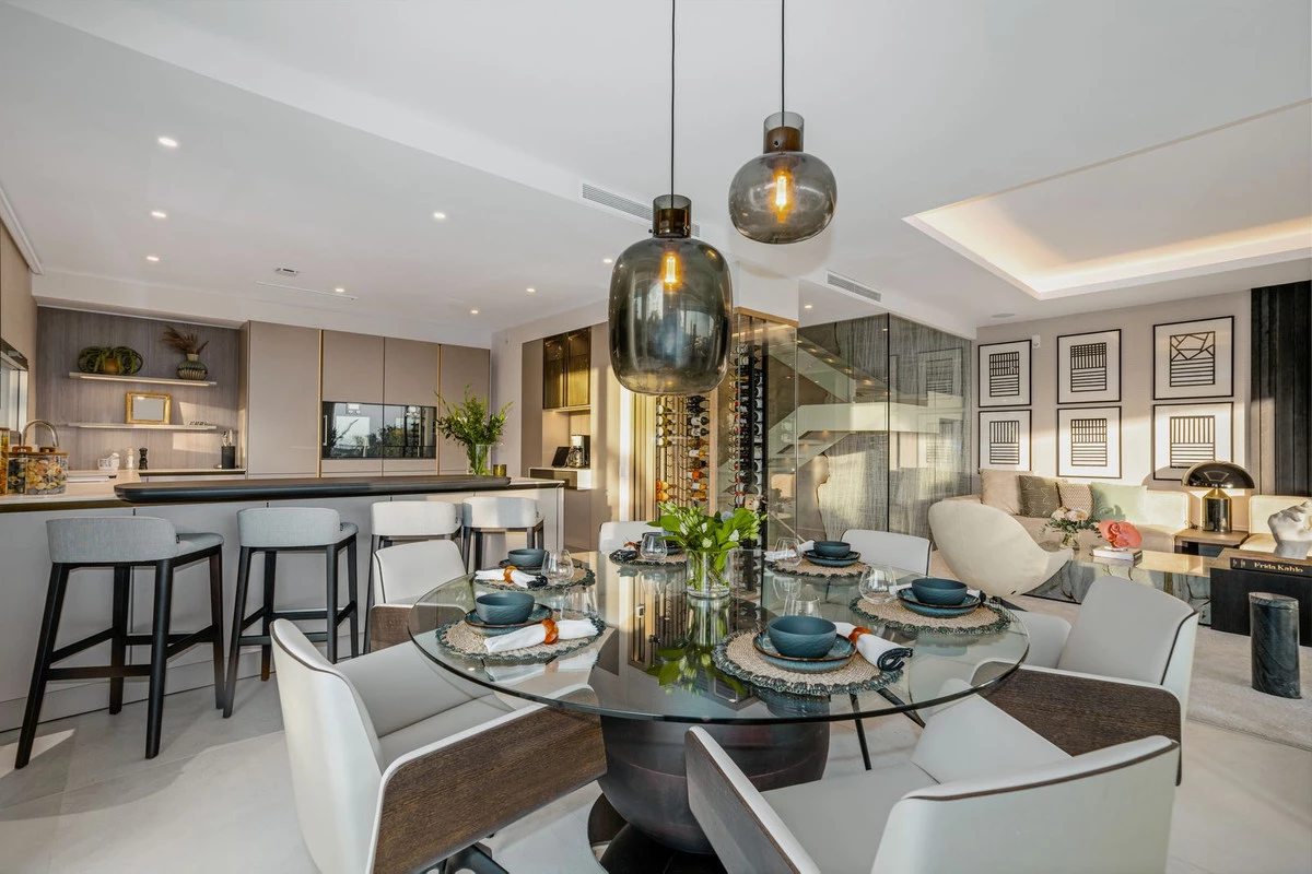 8-e64a9055bba3e77ac8aca3b893cdf826