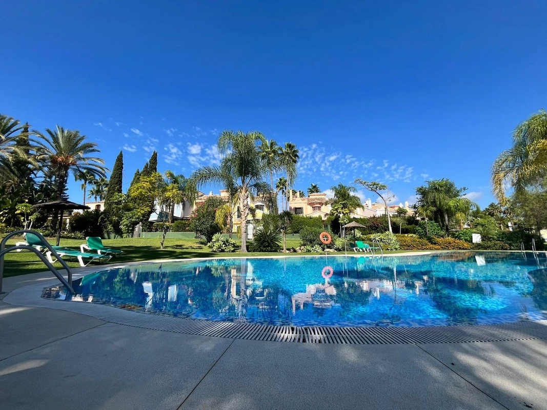 7-aa4cc561180b369757c0bb4af9886cd3