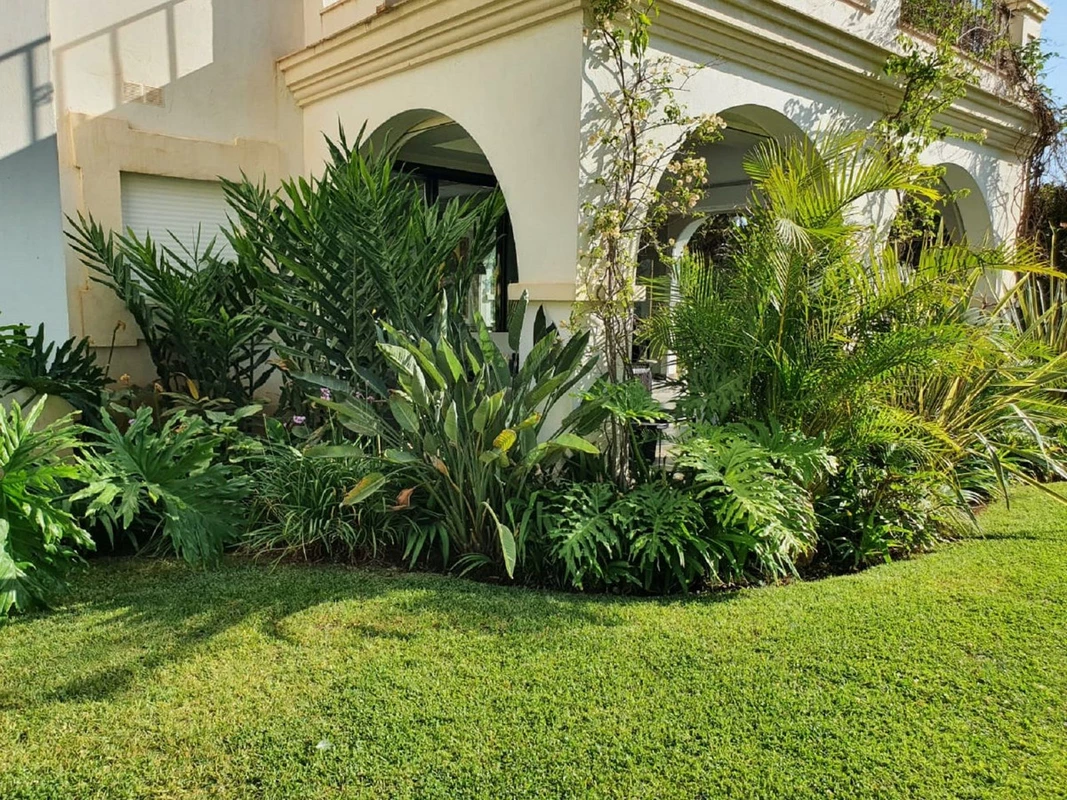 9-467d0cee5b725f3ef65f102a0c2e69c0