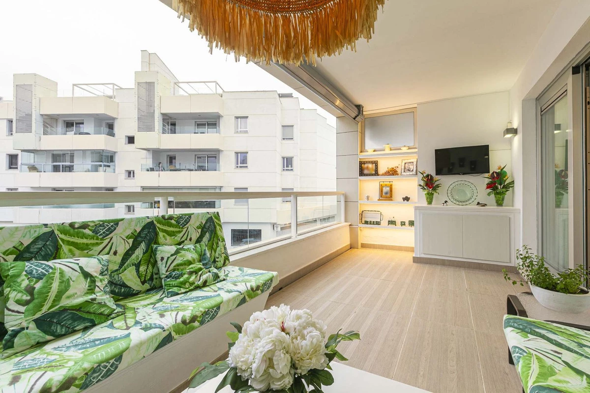 2-5bd7b9d04b45e33852eaf0ec6670150d