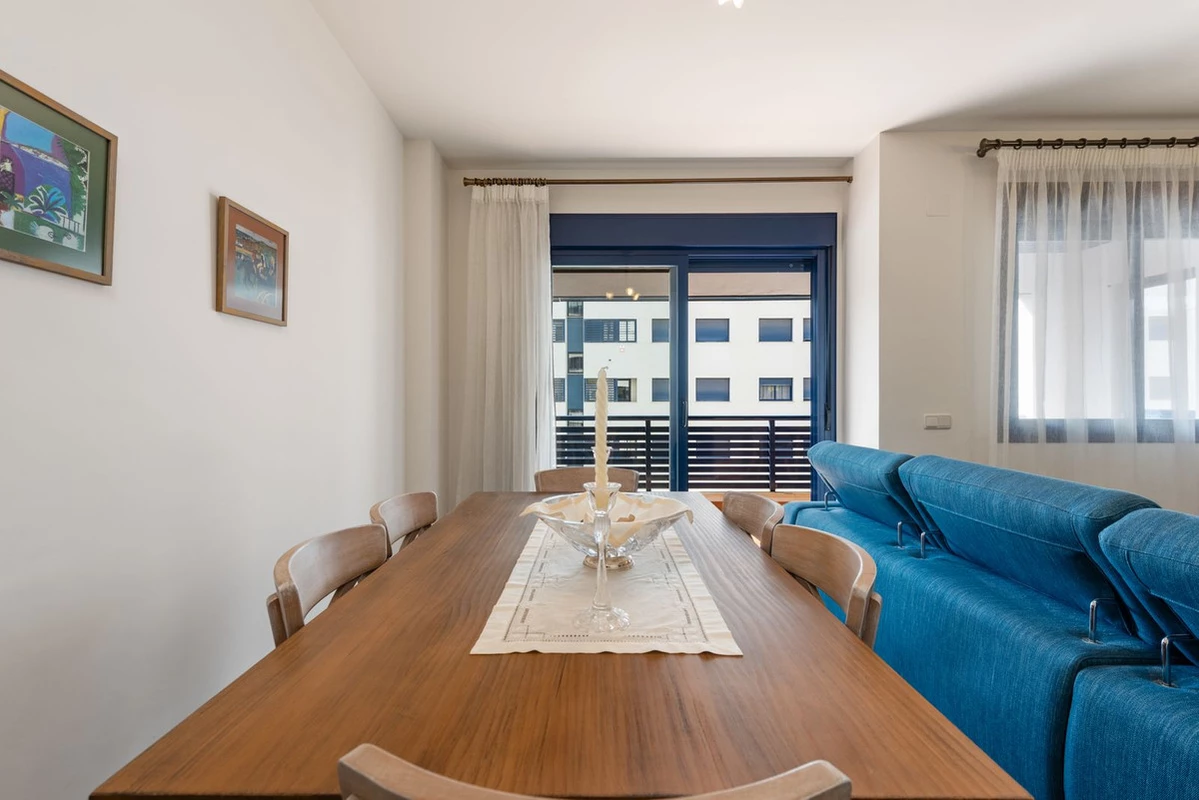 7-aa4cc561180b369757c0bb4af9886cd3