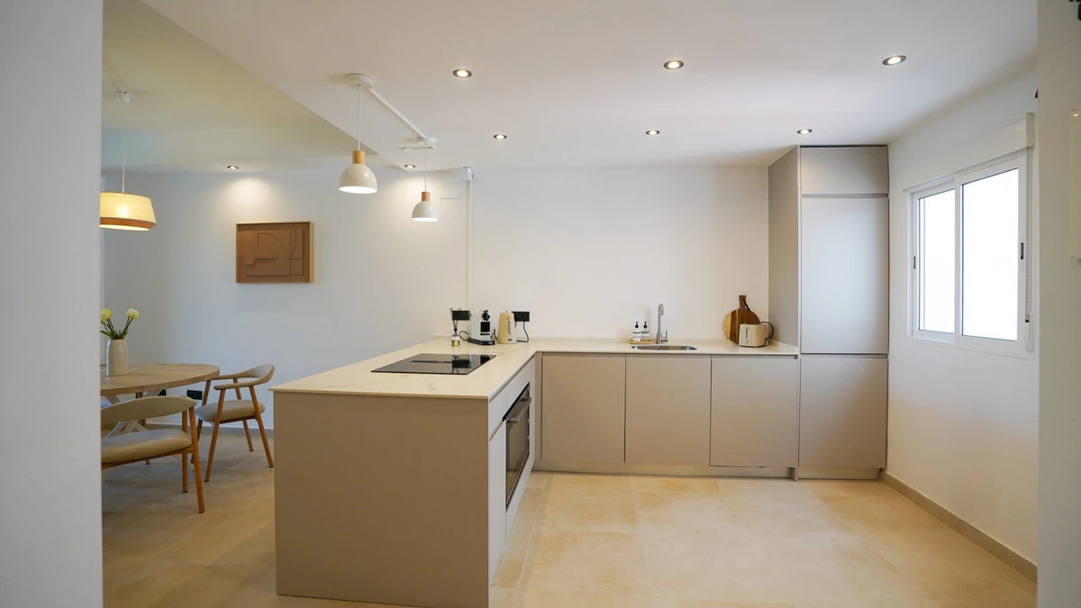 7-aa4cc561180b369757c0bb4af9886cd3