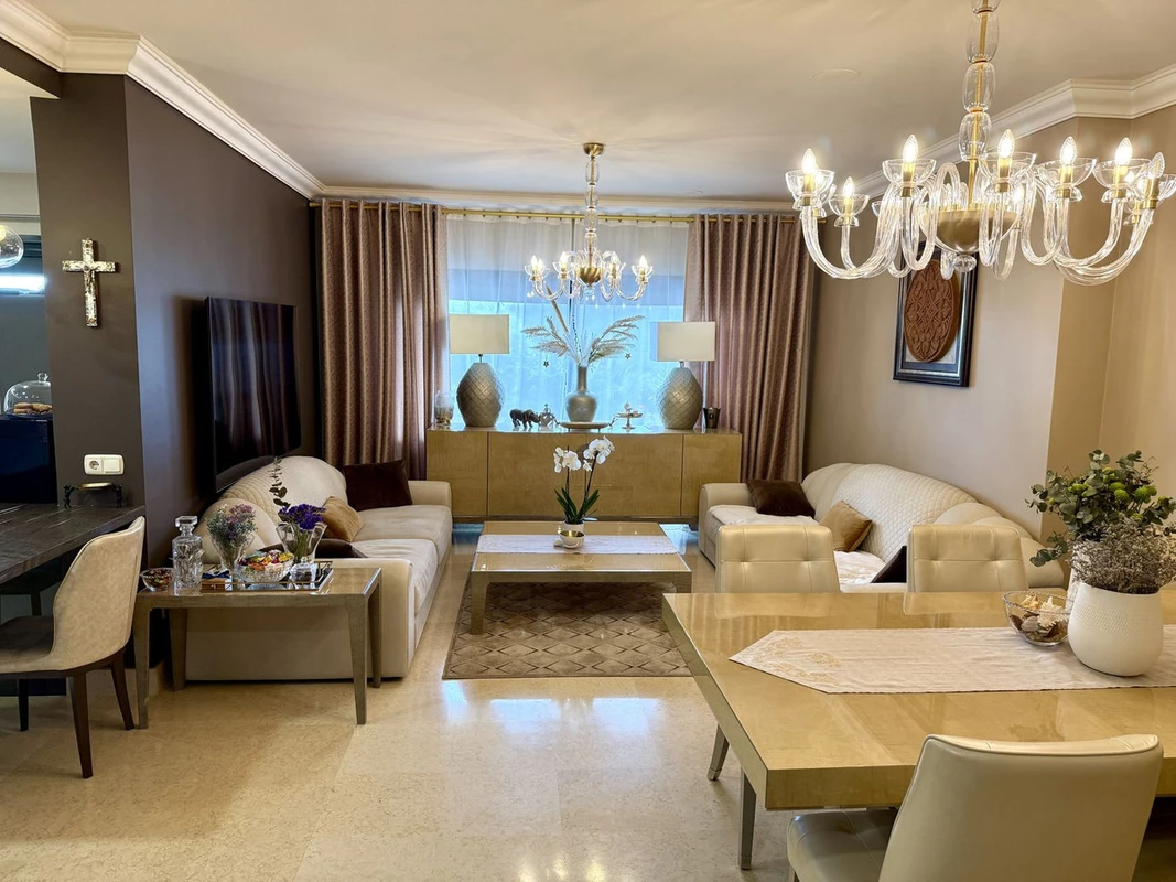 7-aa4cc561180b369757c0bb4af9886cd3