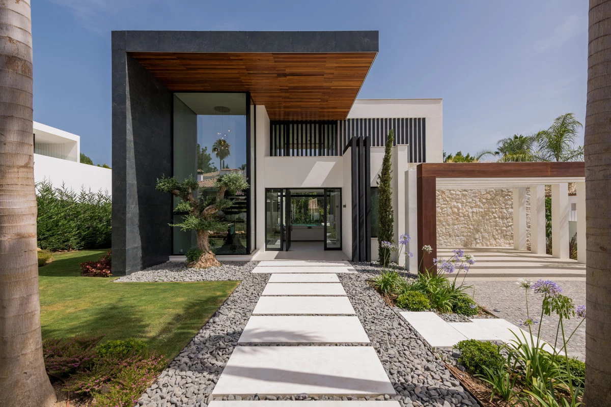 2-5bd7b9d04b45e33852eaf0ec6670150d