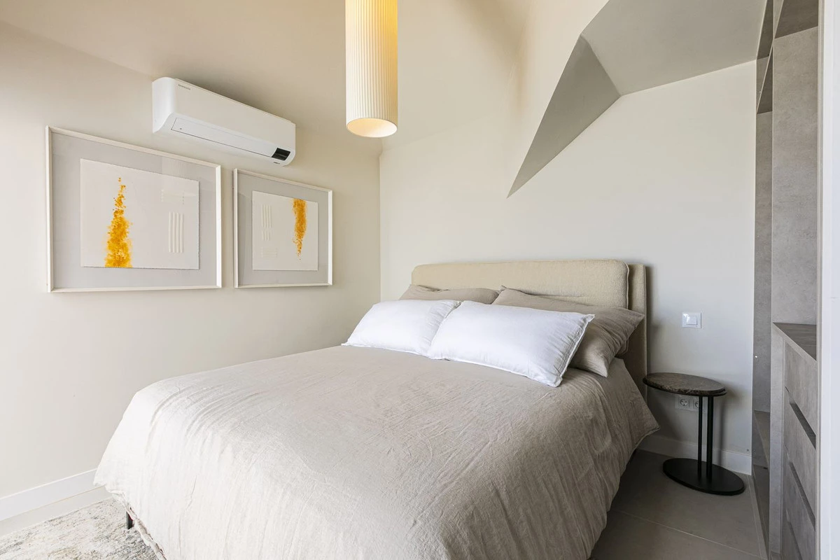 9-467d0cee5b725f3ef65f102a0c2e69c0