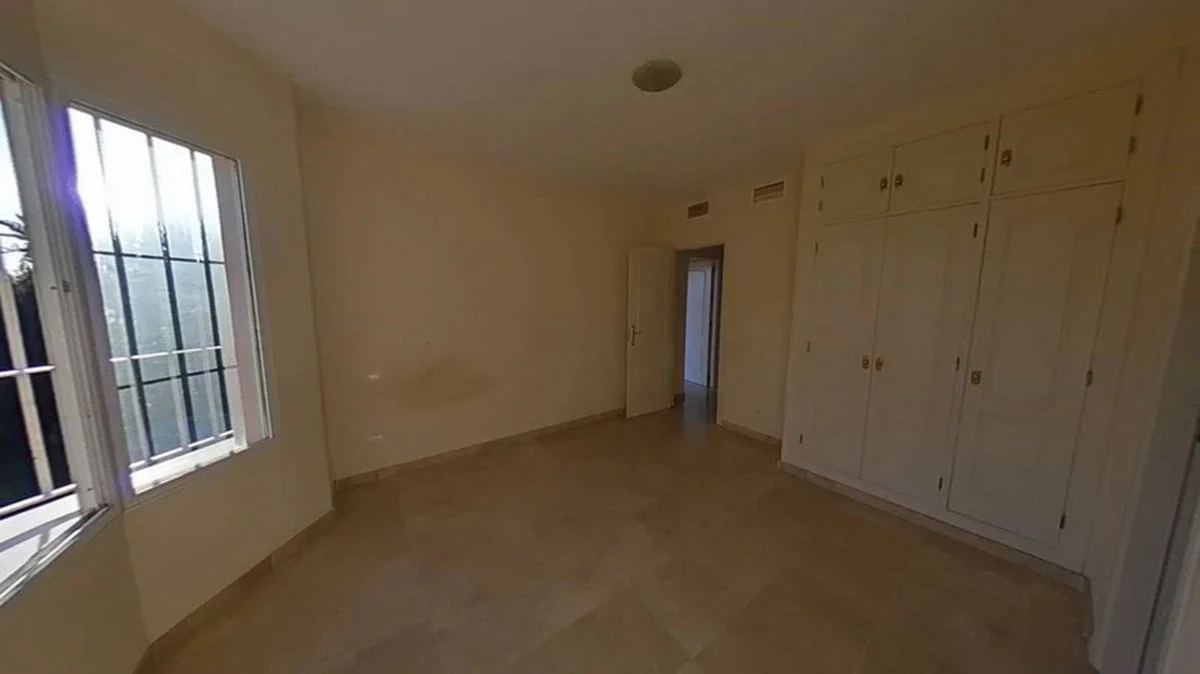 8-e64a9055bba3e77ac8aca3b893cdf826