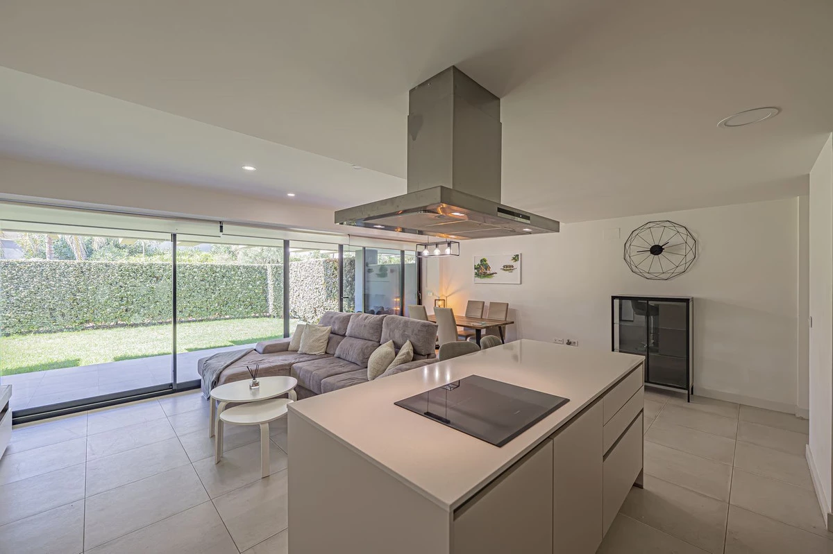 7-aa4cc561180b369757c0bb4af9886cd3